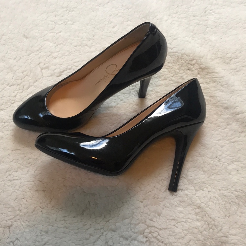 Jessica Simpson heels